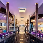 Elexus & & Casino 5*