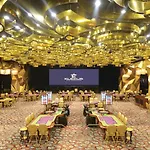 Elexus & & Casino Hotel