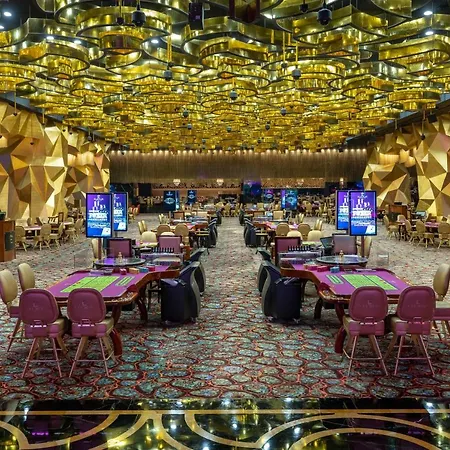 Elexus & & Casino 5* Klepini