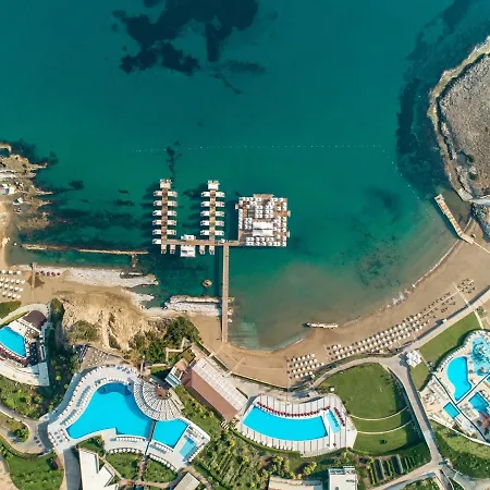 Elexus Hotel Resort & Spa & Casino Hotell 5*