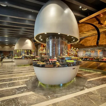Elexus & & Casino Hotel