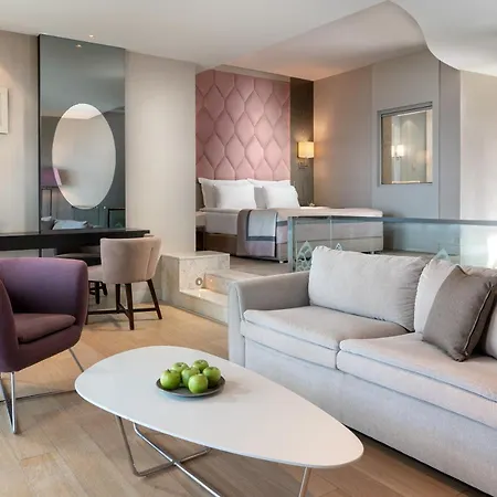 Elexus Hotel Resort & Spa & Casino
