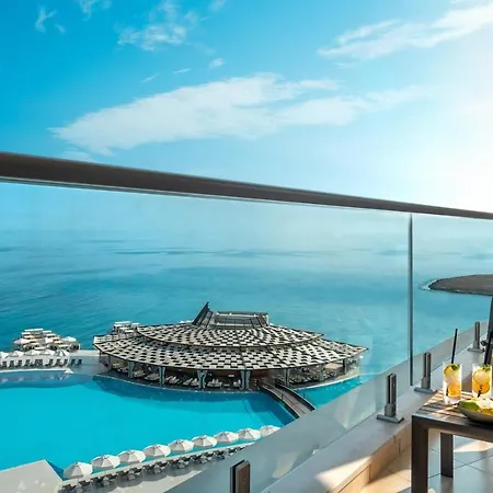 Elexus Hotel Resort & Spa & Casino Hotel