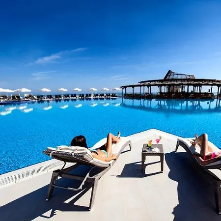 Hotell Elexus Hotel Resort & Spa & Casino Klepini