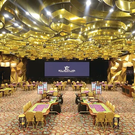 Elexus Hotel Resort & Spa & Casino Hotell