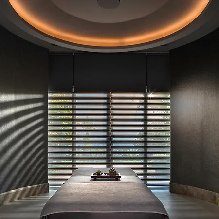 Elexus Hotel Resort & Spa & Casino Hotell