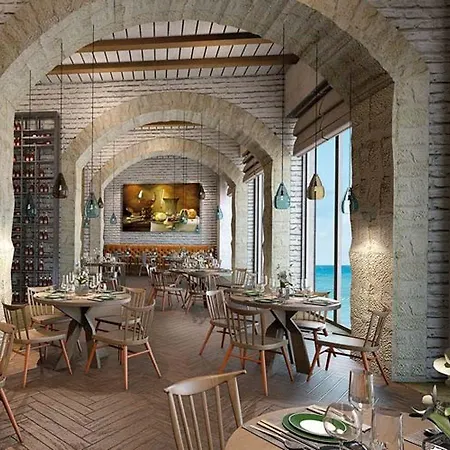 Elexus Hotel Resort & Spa & Casino Hotell 5*