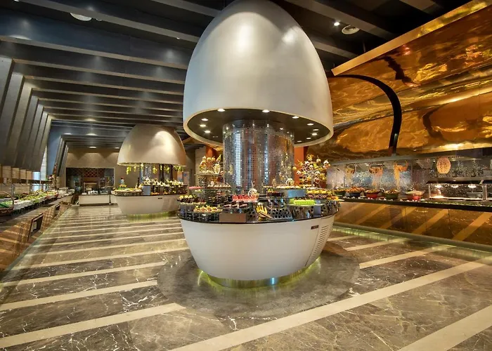 Elexus & & Casino Otel