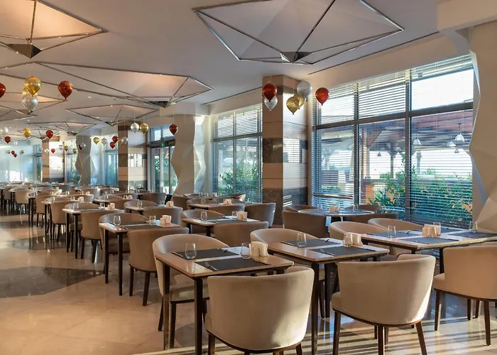 Hotel Elexus & & Casino