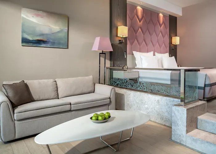 Elexus & & Casino Otel 5*