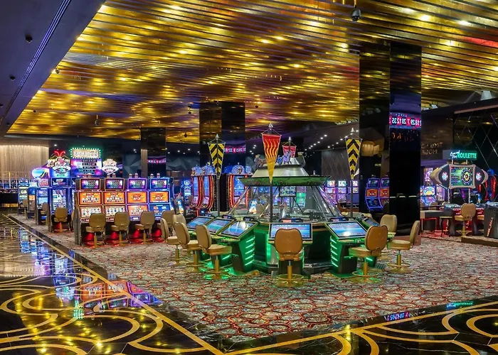 Otel Elexus & & Casino Klepini