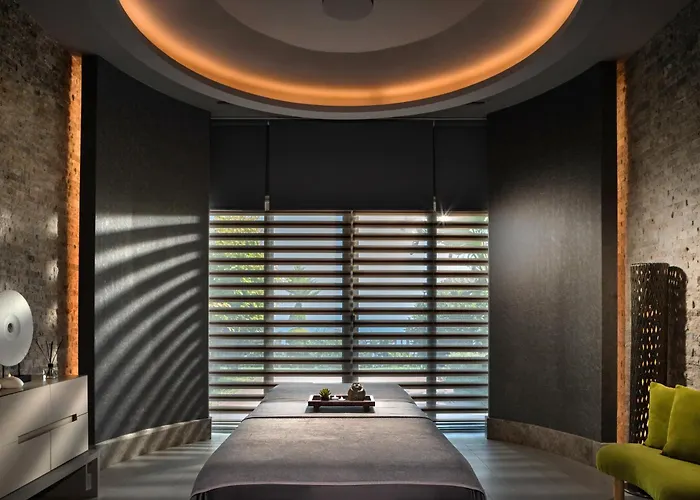 Elexus & & Casino Otel