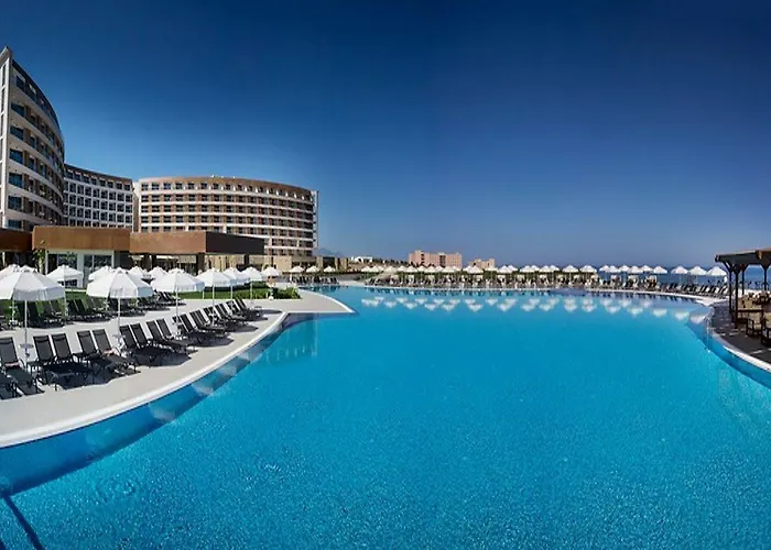 Elexus & & Casino Hotel Klepini