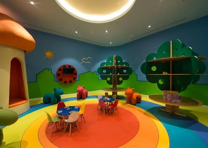 Elexus & & Casino Hotel