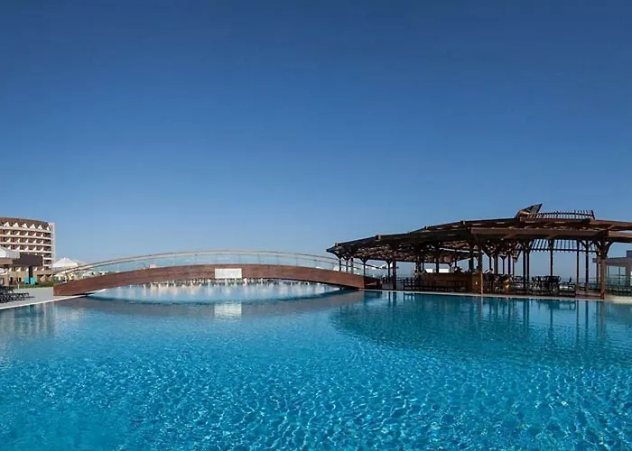 Elexus & & Casino Hotel Klepini